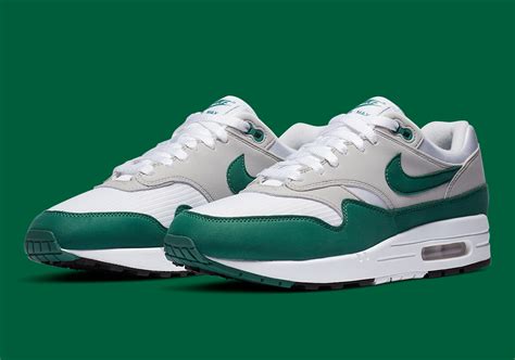 Green Air Max 